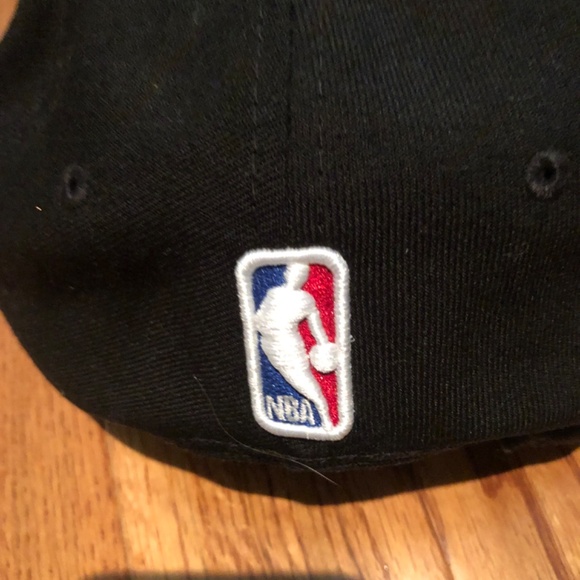 Toronto Raptors 2019 NBA Champions Snapback Cap - Picture 3 of 4